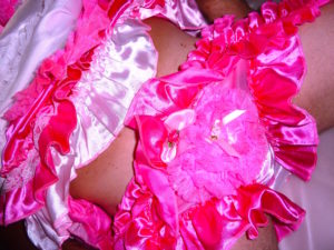 sissy cross-dresser london uk