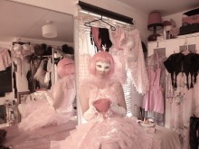 Miss Alice Silk London UK